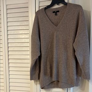 Banana Republic V-Neck Brown/Grey Heather Sweater